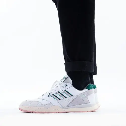 Кроссовки adidas Originals A.R. Trainer EF5941