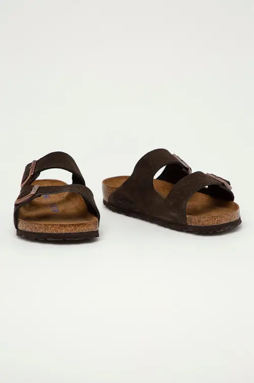Замшевые шлепанцы Birkenstock Arizona мужские цвет коричневый