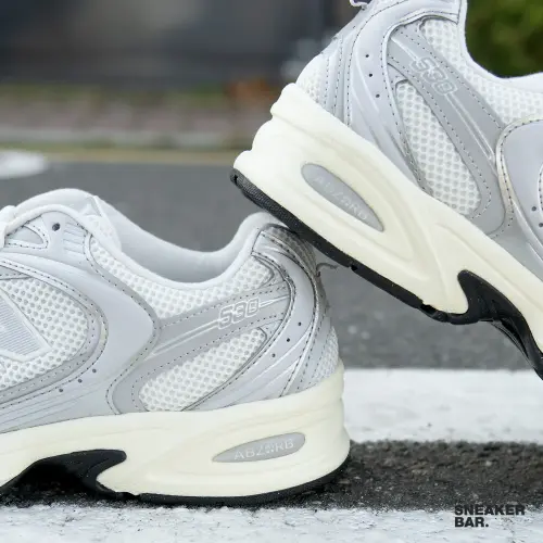 Кроссовки New Balance 530