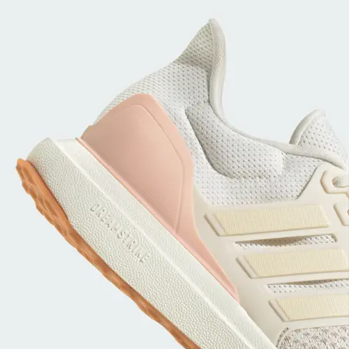 Кроссовки Adidas Ultradream DNA