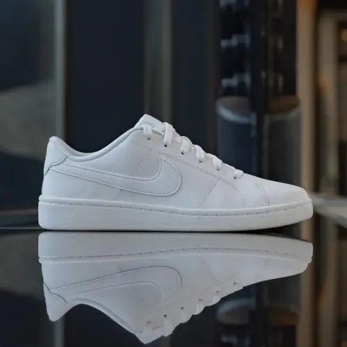 Nike Court Royale 2 