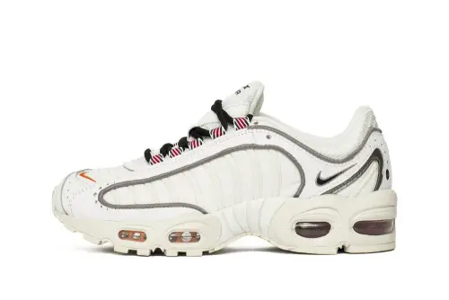 Nike WMNS AIR MAX TAILWIND IV SE CJ7979-100