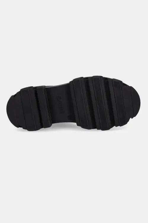 Ботинки GANNI Cleated Low Chelsea Boot цвет чёрный на плоском ходу