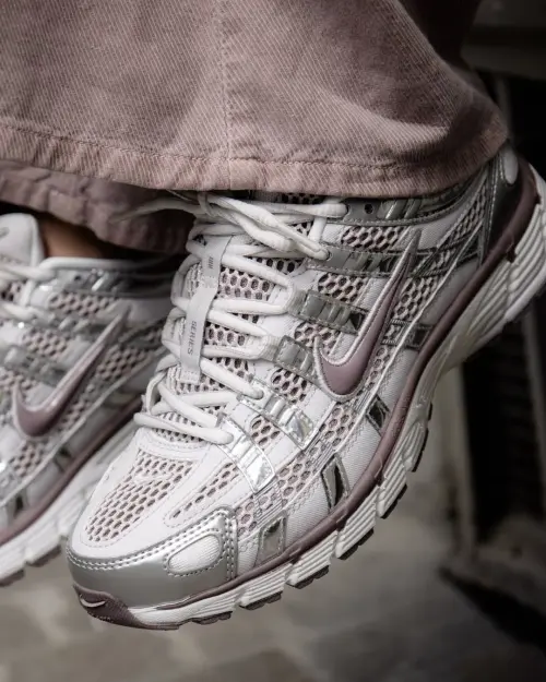 Кроссовки Nike P-6000 W  Кроссовки Nike P-6000 W