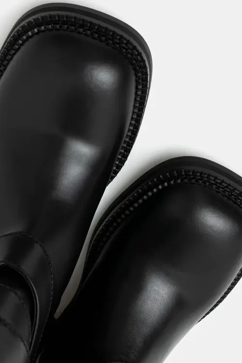 Кожаные сапоги Andersson Bell Layered Strap Boots цвет чёрный на плоском ходу