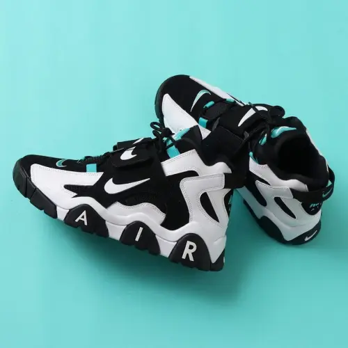 Nike Air Barrage Mid 
