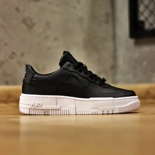 Nike Air Force 1 Pixel 