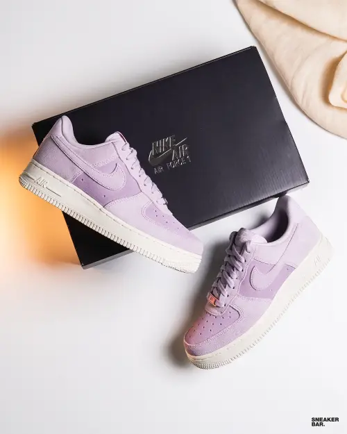 Кроссовки Nike Air Force 1 07 W 