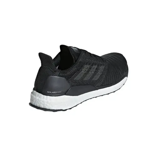adidas SolarBoost M Черные