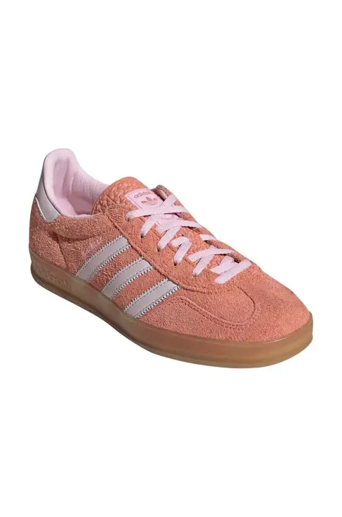 Замшевые кроссовки adidas Originals Gazelle Indoor цвет оранжевый IE2946