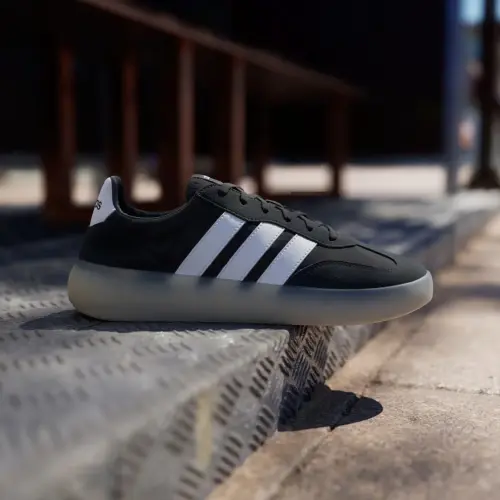 Кроссовки Adidas Barreda Decode 