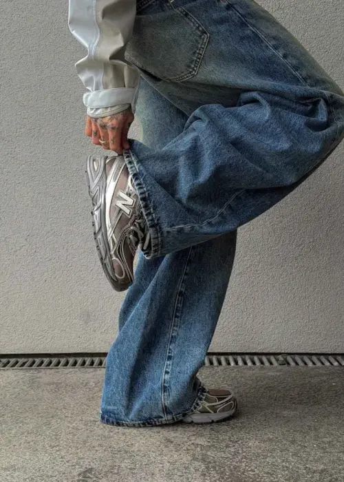 New Balance 740