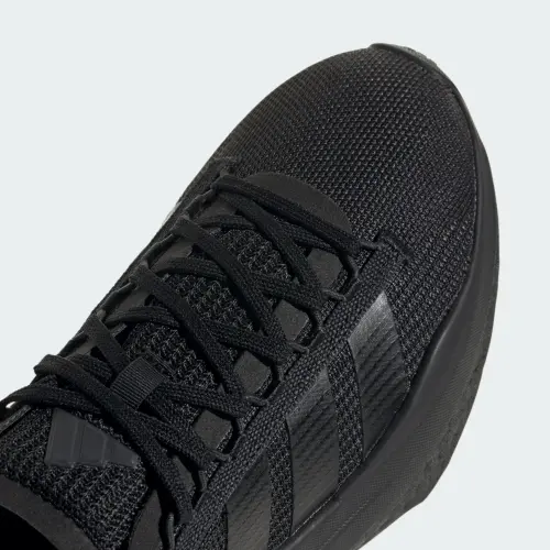 Кроссовки Adidas AvrynX