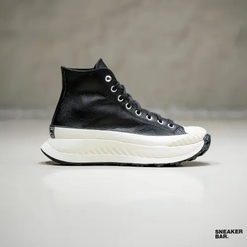 Кроссовки Converse Chuck 70 AT-CX Leather 