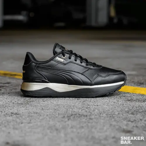 Puma R78 Voyage Premium Leather 