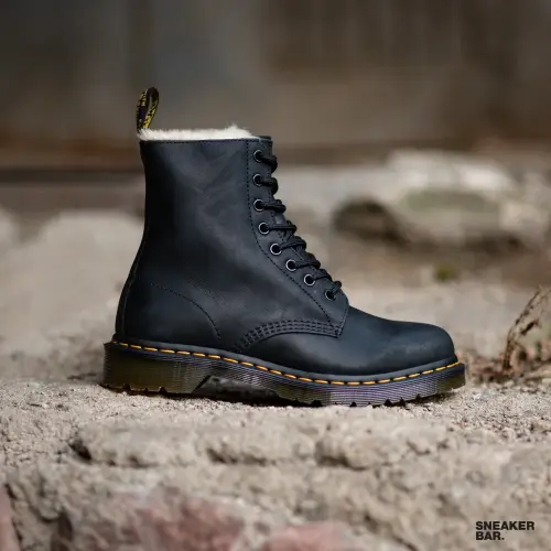 Dr. Martens 1460 Serena 