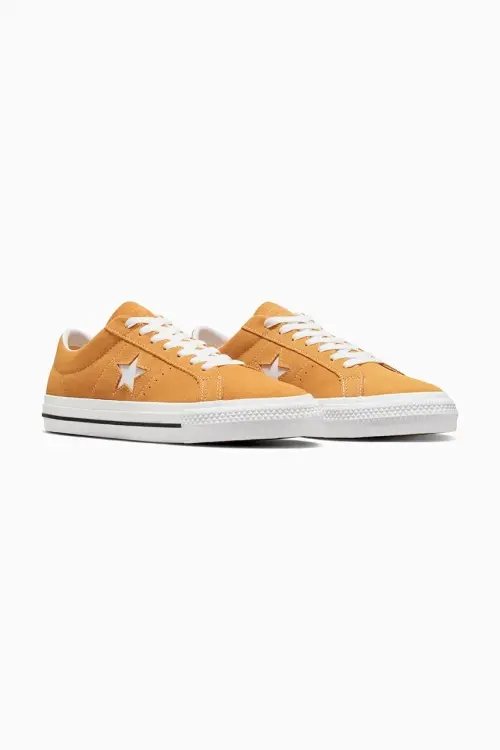 Замшевые кроссовки Converse One Star PRO цвет жёлтый A09231C