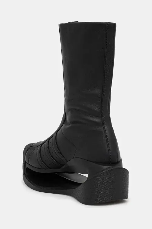 Кожаные полусапожки Y-3 Gendo Boot цвет чёрный на платформе