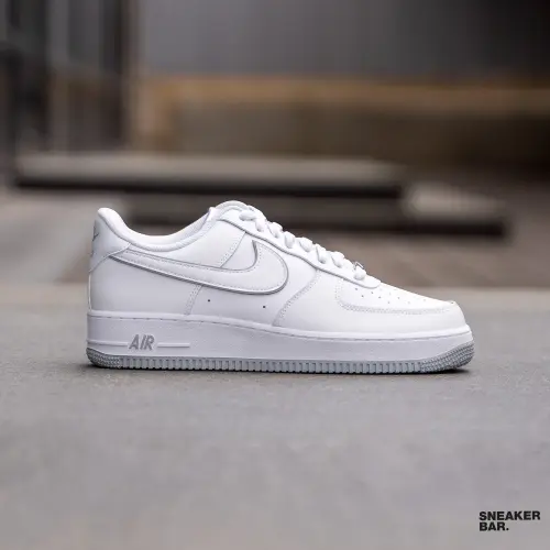 Nike Air Force 1 07 