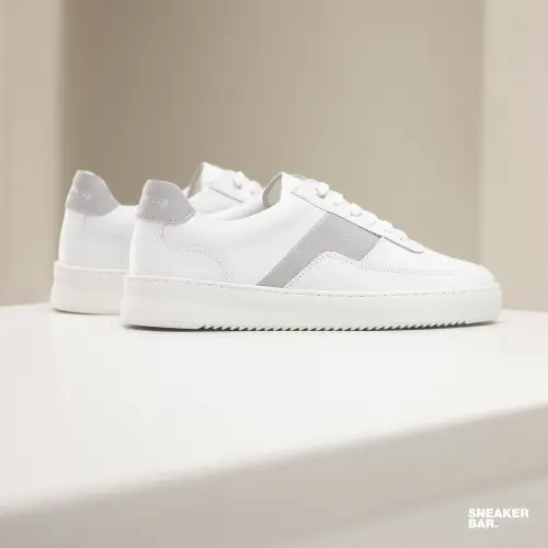 Filling Pieces: 5 моделей со скидкой, на которые стоит обратить внимание