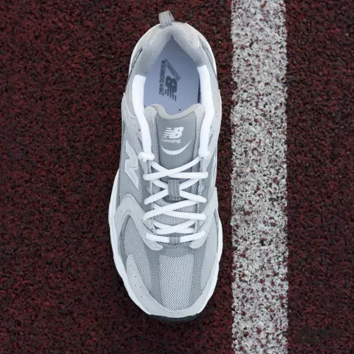Кроссовки New Balance 530