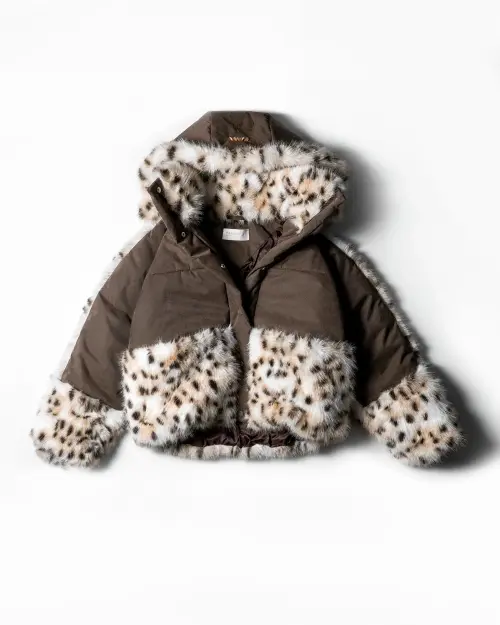 Tassha Yu Fox Vibe Jacket 2025 