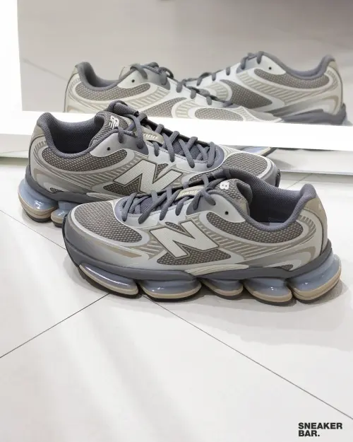 Кроссовки New Balance 2000