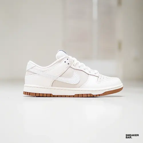 Кроссовки Nike Dunk Low Retro 