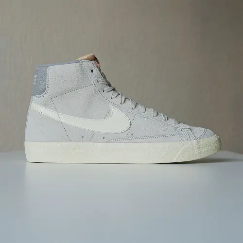 Nike Blazer Mid 77 Premium 