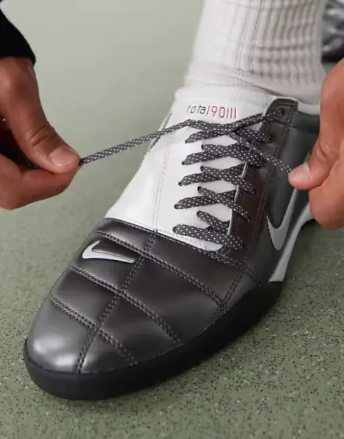 Nike Total 90: Легенда, изменившая футбол и вошедшая в streetwear.