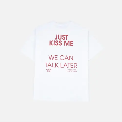Футболка Tassha Yu Kiss Me Tee Milk White 