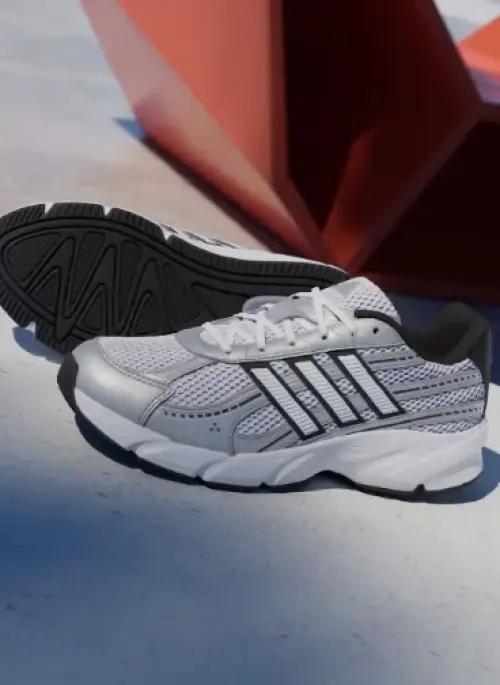 Осторожно: эти adidas могут сделать твой образ слишком крутым