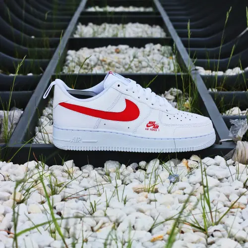 Nike Air Force 1 LV8 Utility 