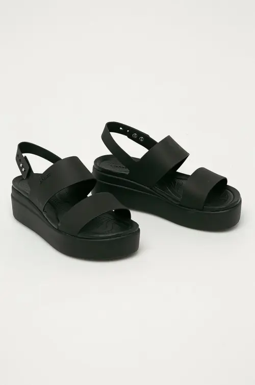 Сандалии Crocs Crocs Brooklyn Low Wedge W женские цвет чёрный KLYN.LOW.WEDGE.W.206453-BLACK/BLAC