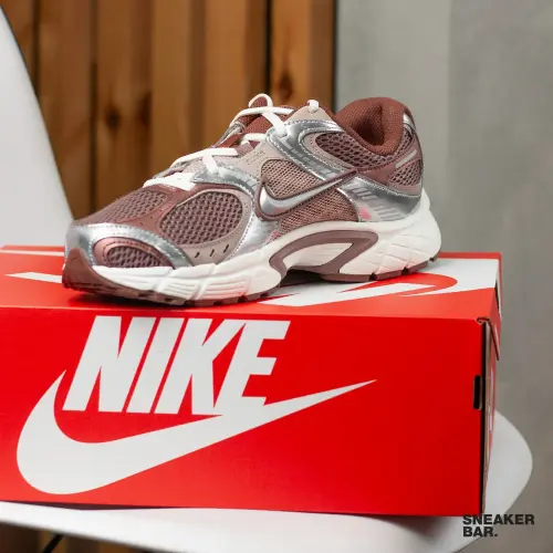 Кроссовки Nike W V5 RNR