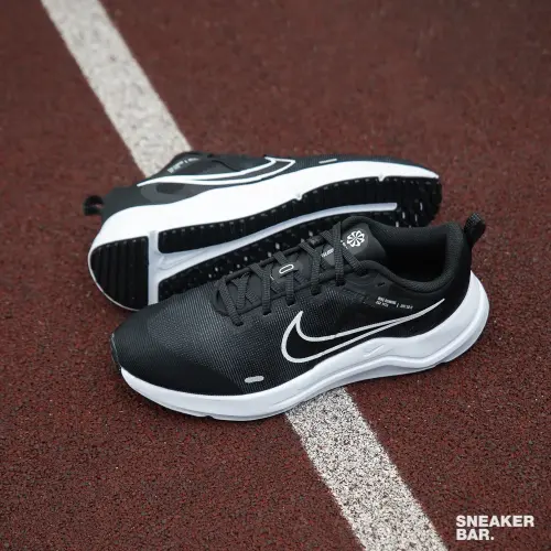 Nike Downshifter 12 