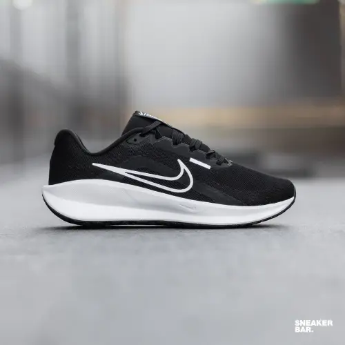Кроссовки Nike Downshifter 13 