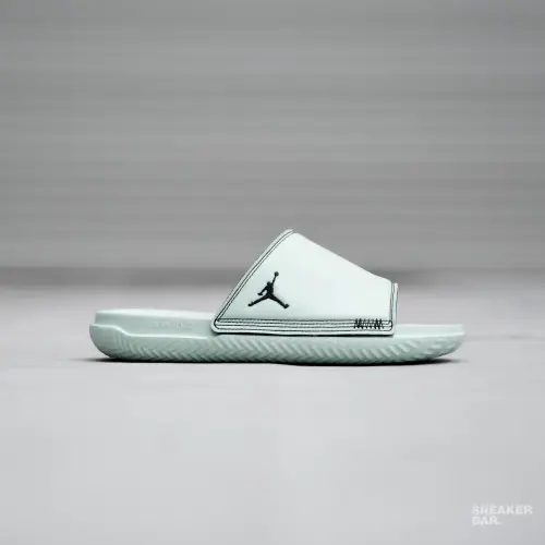 Jordan Play Slide 