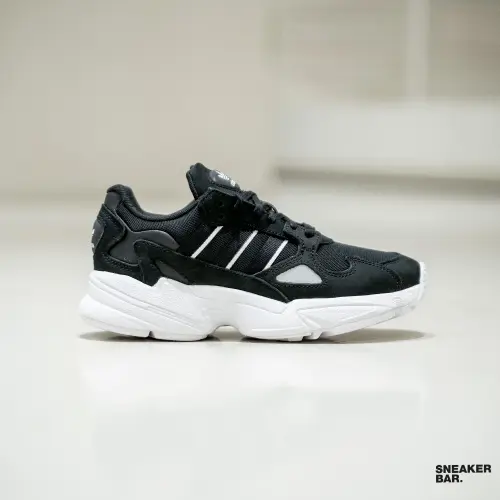Кроссовки Adidas Falcon W 
