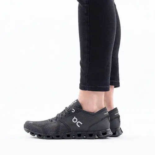 On Running Cloud X 204006 BLACK/ASPHALT