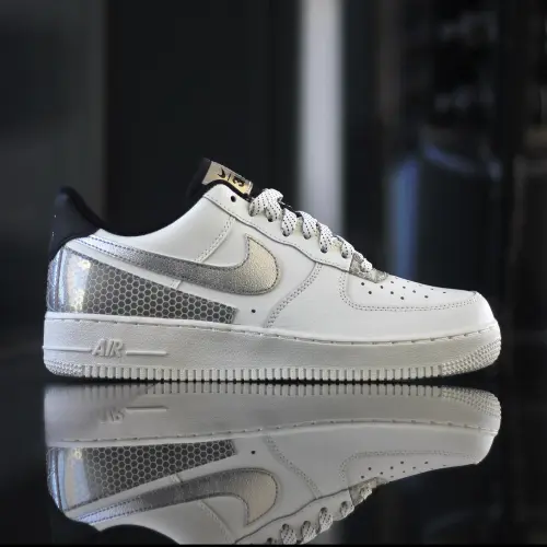 Nike Air Force 1 07 LV8 3M 