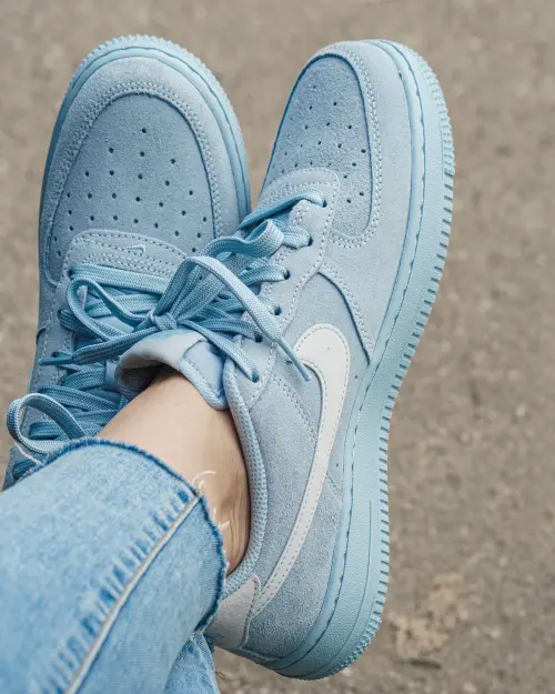 Кроссовки Nike AIR FORCE 1 LV8 1 (GS)