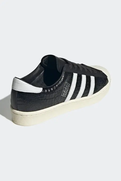 Кожаные кроссовки adidas Originals Superstar Vintage W женские цвет чёрный