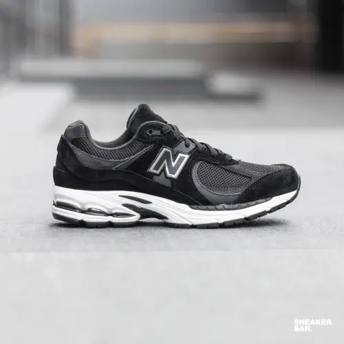 New Balance 2002R 