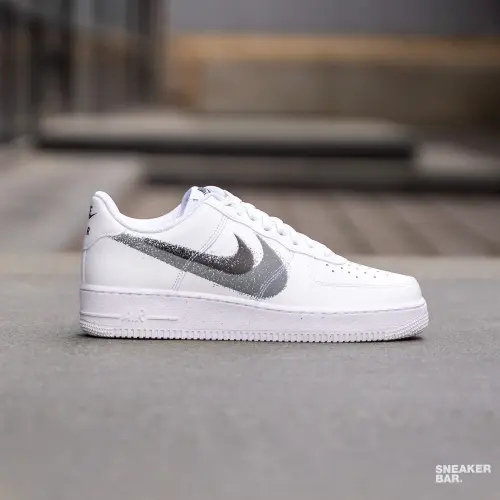 Nike Air Force 1 07 
