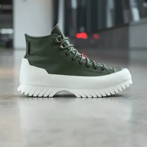 Converse Chuck Taylor All Star Lugged Winter 2.0 HI 