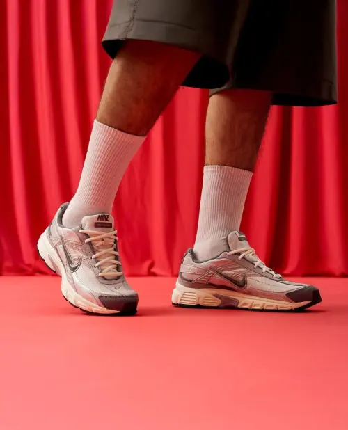 Кроссовки Nike Initiator (HQ1179-001)