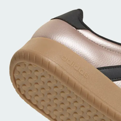 Кроссовки Adidas Barreda
