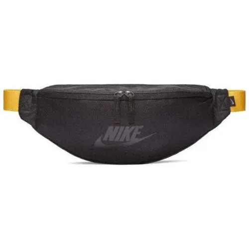 Nike Sportswear Heritage 