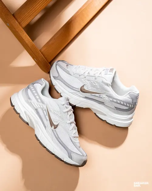 Кроссовки Nike Initiator W 